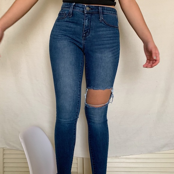 High Rise Jeggin - Picture 3 of 4